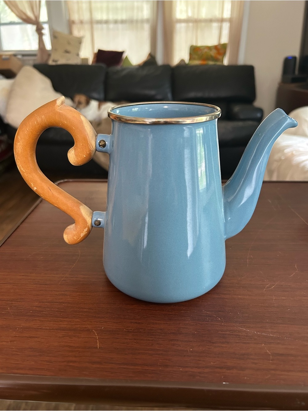 Vintage MacKenzie-Child blue enamel 6” Coffee/Tea pot, no lid, small chip - Picture 4 of 7